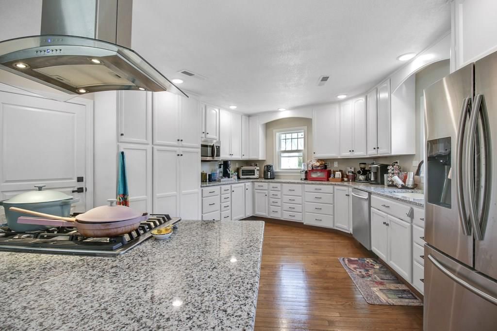 413 Murdock N/A — photo 6