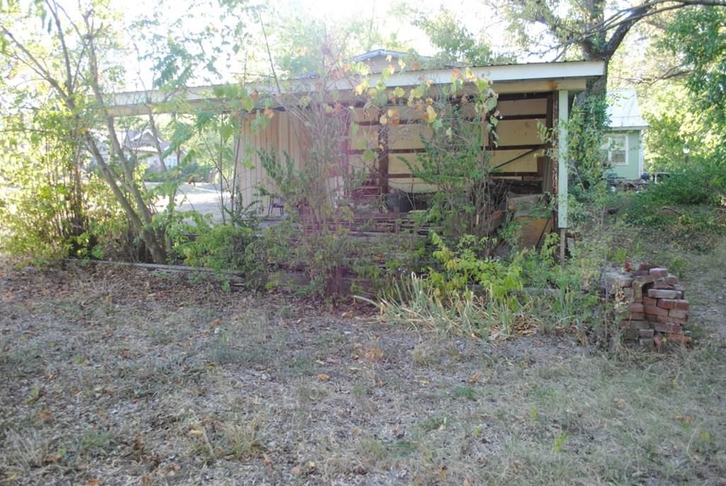 908 E Myrtle N/A — photo 12