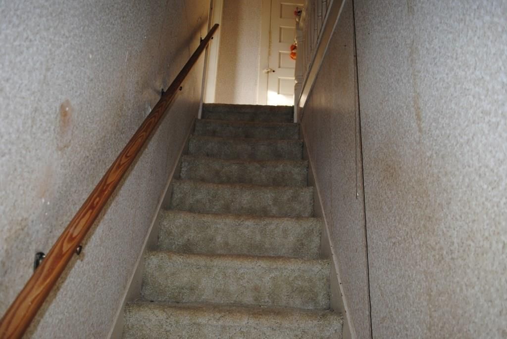 908 E Myrtle N/A — photo 19
