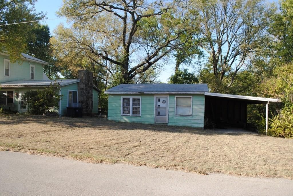 908 E Myrtle N/A — photo 3