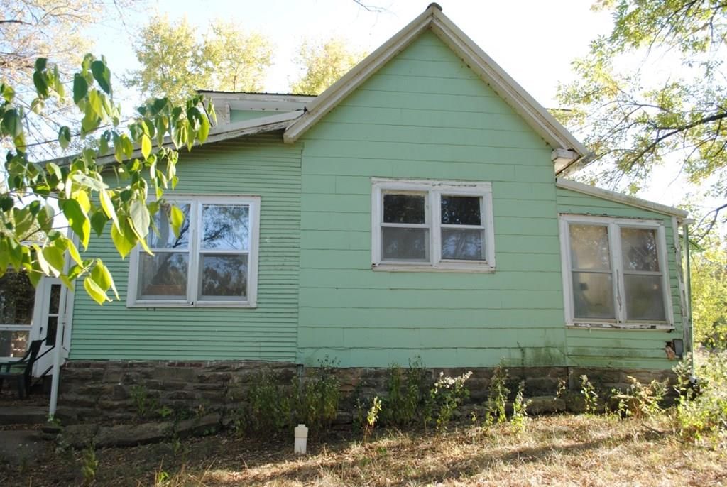 908 E Myrtle N/A — photo 4