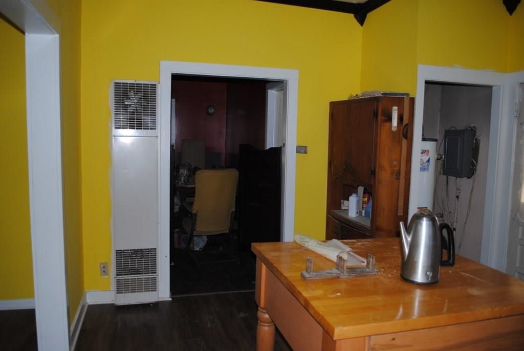 908 E Myrtle N/A — photo 49