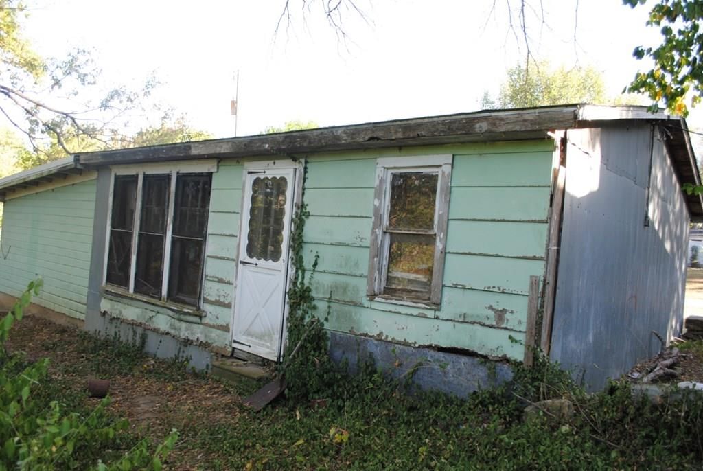 908 E Myrtle N/A — photo 7