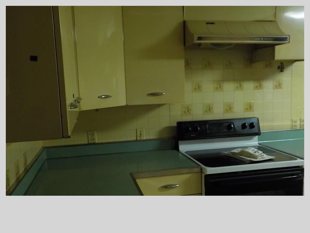2404 S Walnut N/A — photo 28