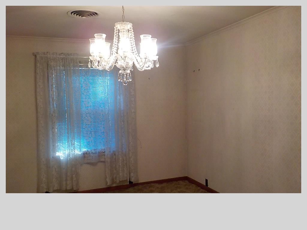 2404 S Walnut N/A — photo 34