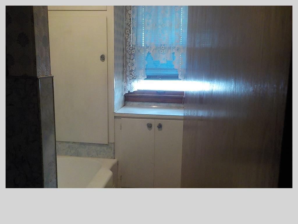 2404 S Walnut N/A — photo 36