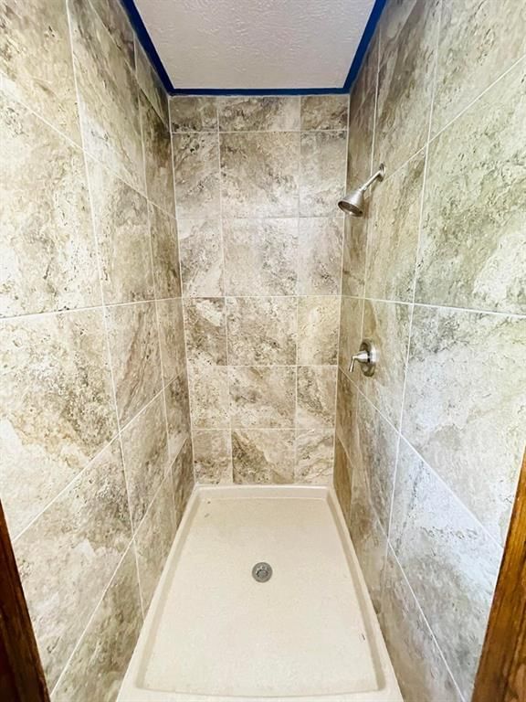 502 S Vermont N/A — photo 23
