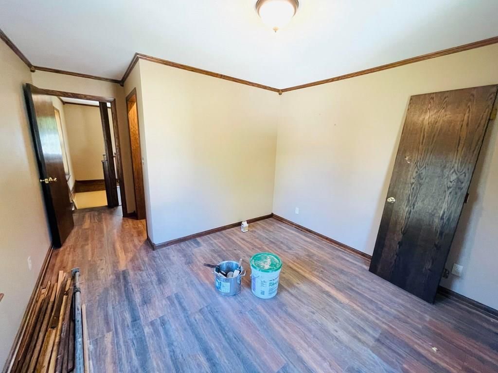 502 S Vermont N/A — photo 35