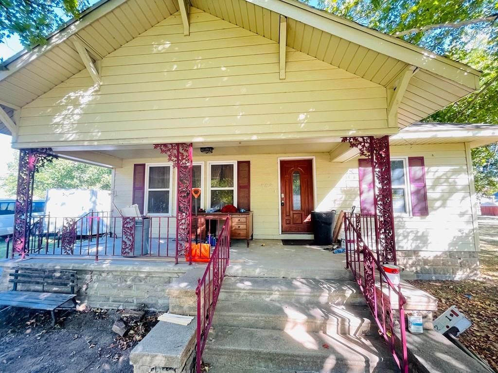 502 S Vermont N/A — photo 37