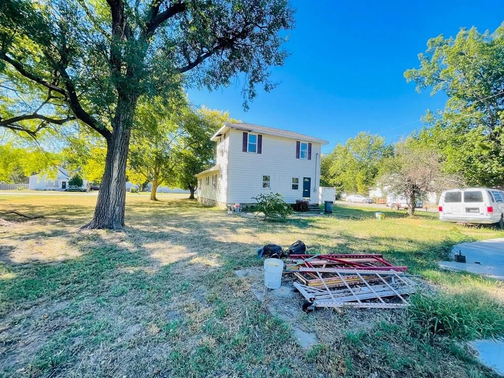 502 S Vermont N/A — photo 43
