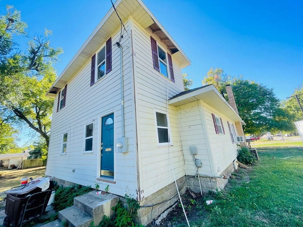 502 S Vermont N/A — photo 46