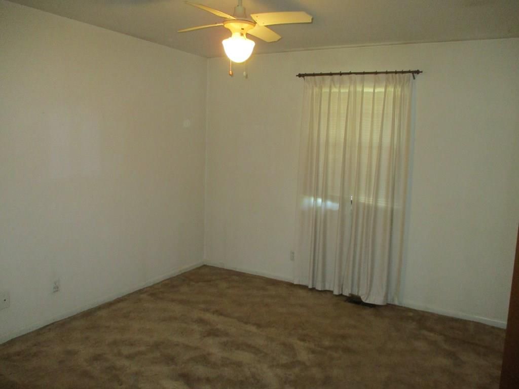 1110 Sunset Drive — photo 14