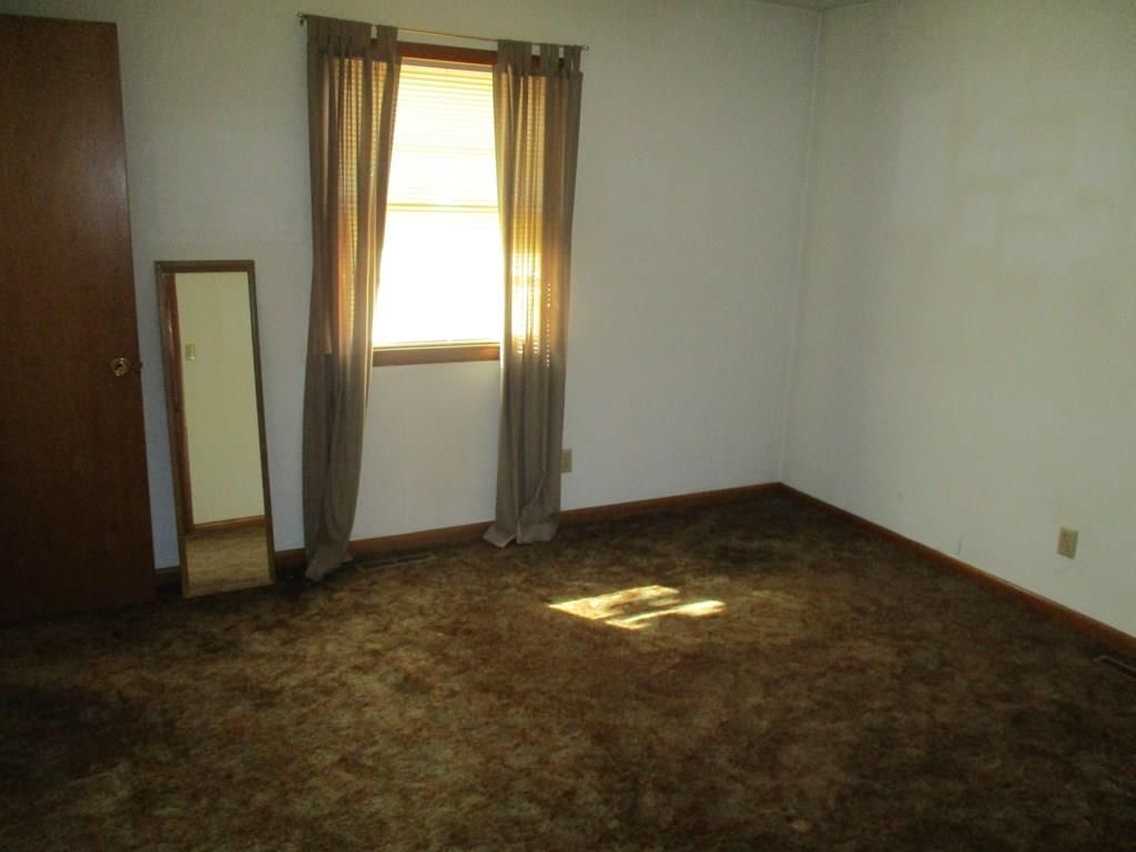 1110 Sunset Drive — photo 19