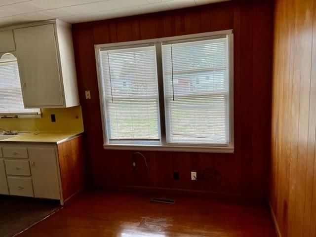 1508 W 3rd Street — photo 18