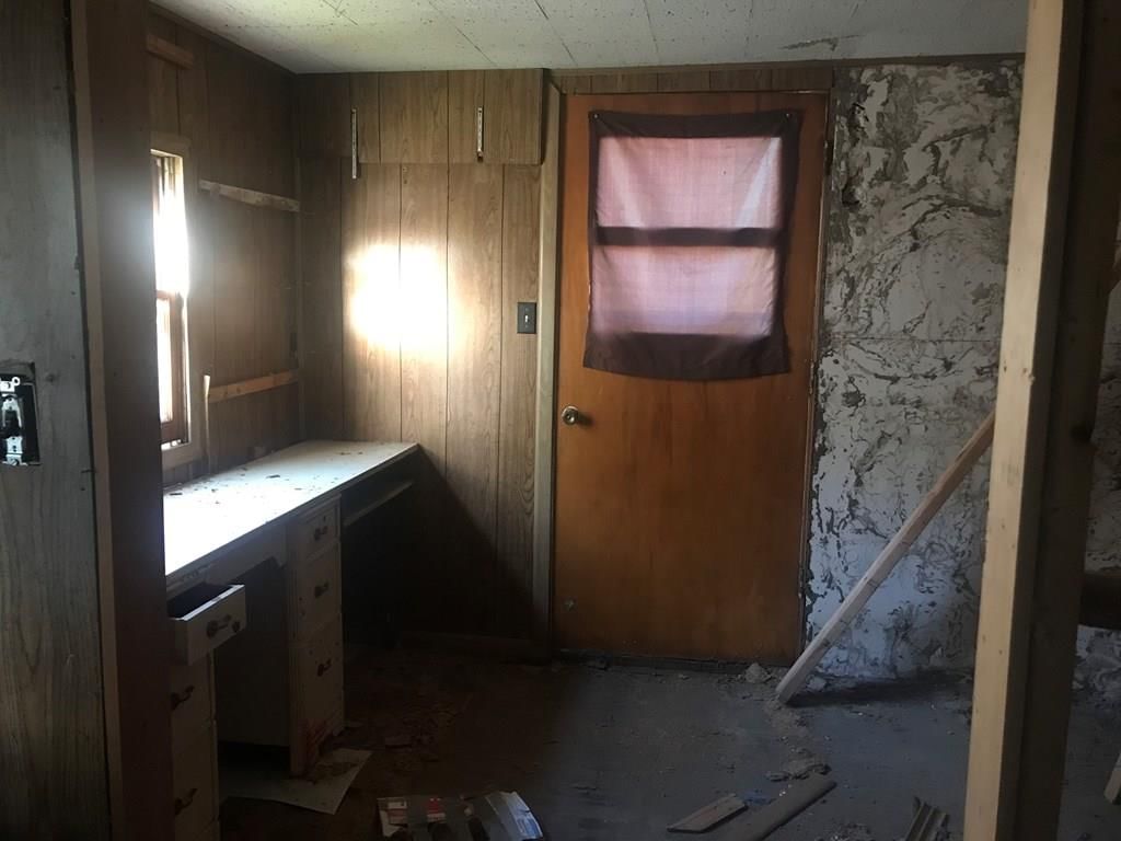 405 N East Street — photo 11