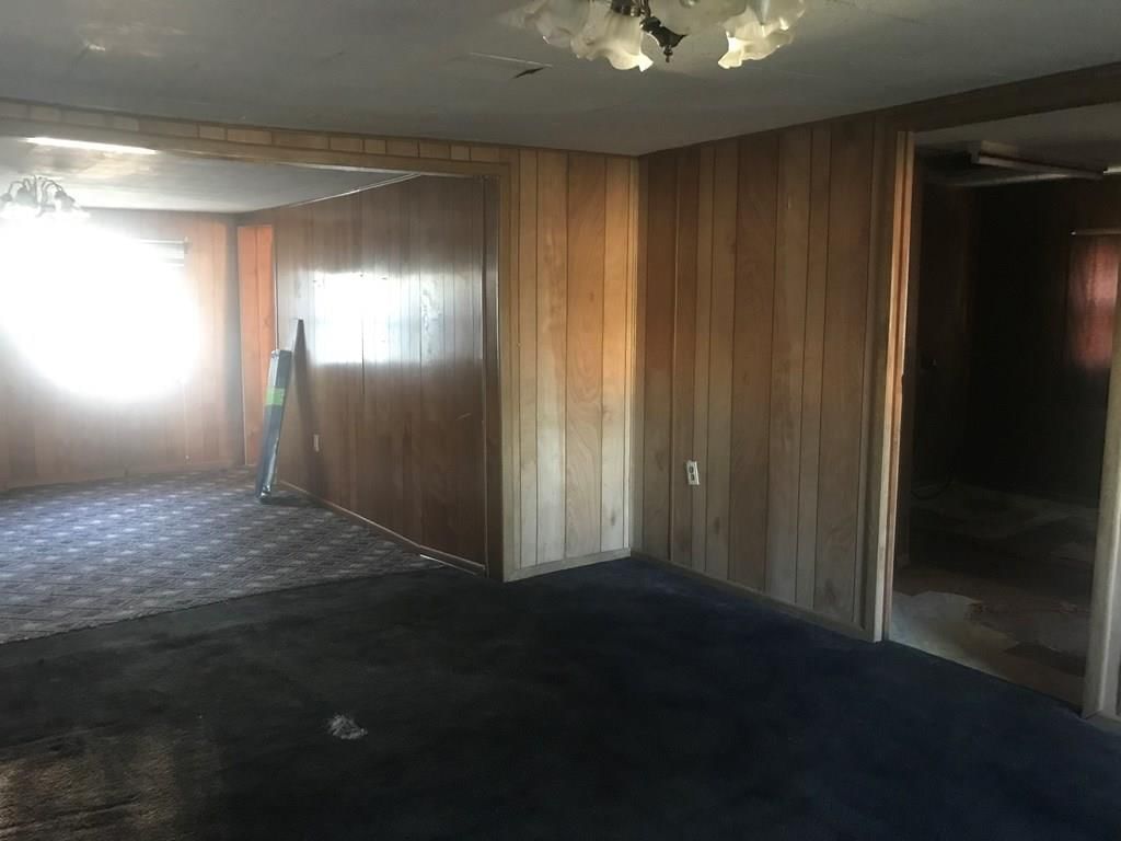 405 N East Street — photo 6