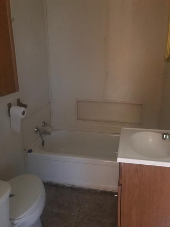 405 N East Street — photo 9