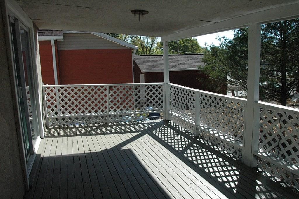 1720 Clark N/A — photo 28
