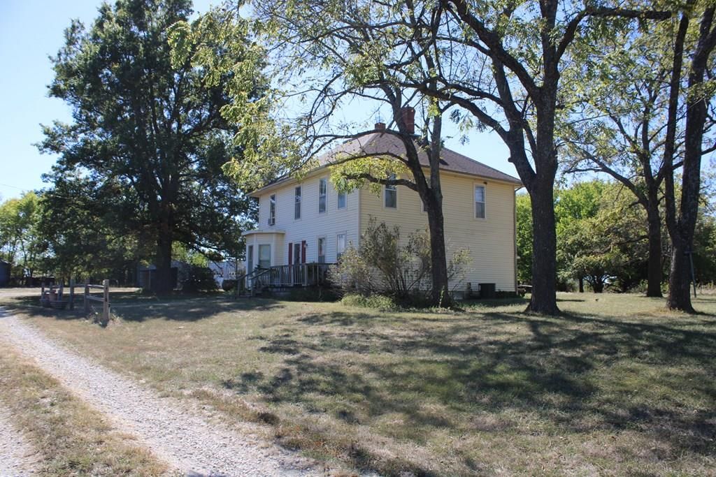 2019 20th Road — photo 30