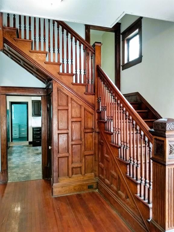 605 W Myrtle Street — photo 20