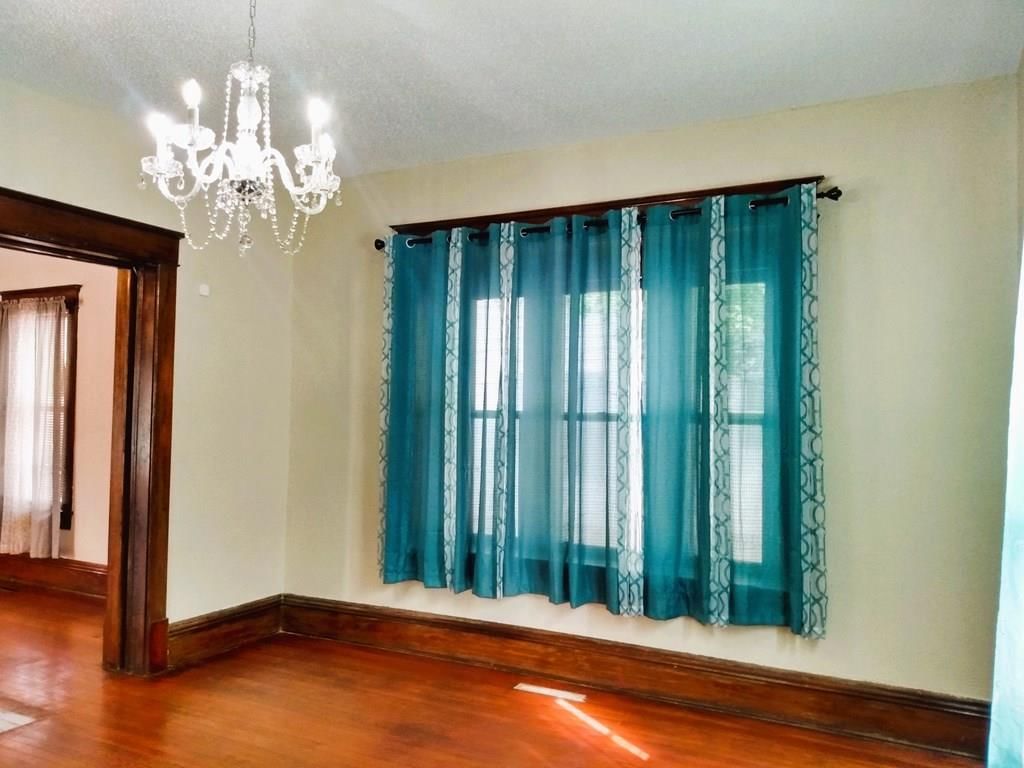 605 W Myrtle Street — photo 24