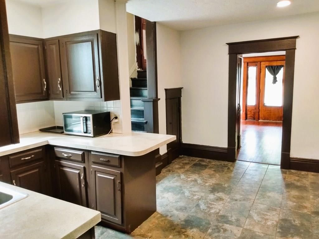 605 W Myrtle Street — photo 31