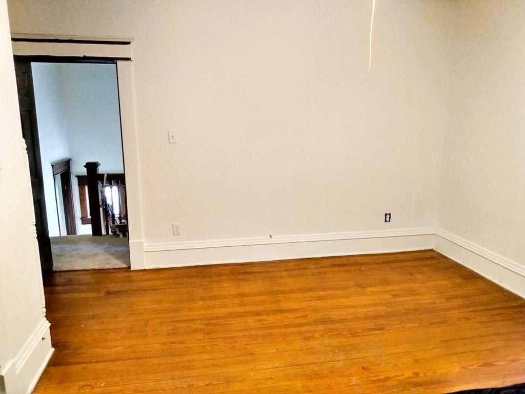 605 W Myrtle Street — photo 45
