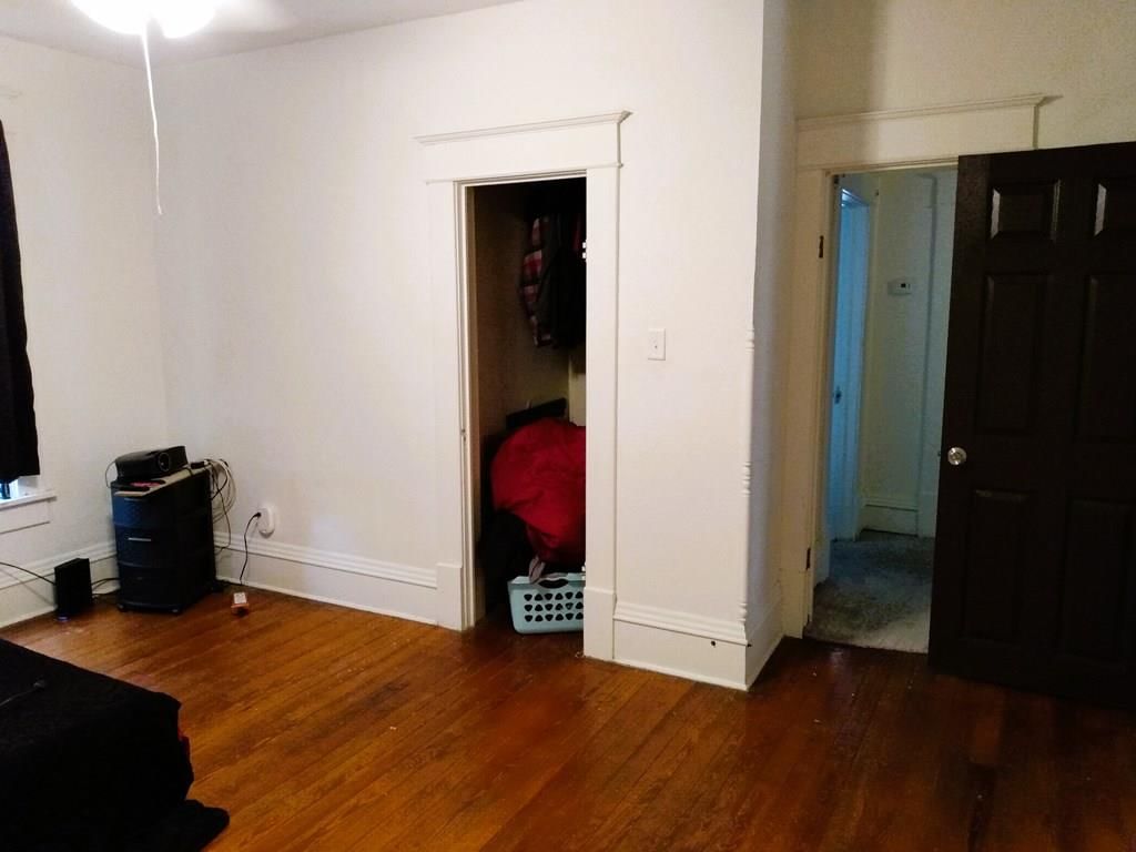 605 W Myrtle Street — photo 46
