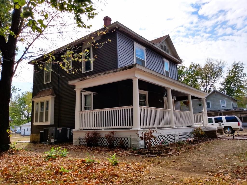 605 W Myrtle Street — photo 7
