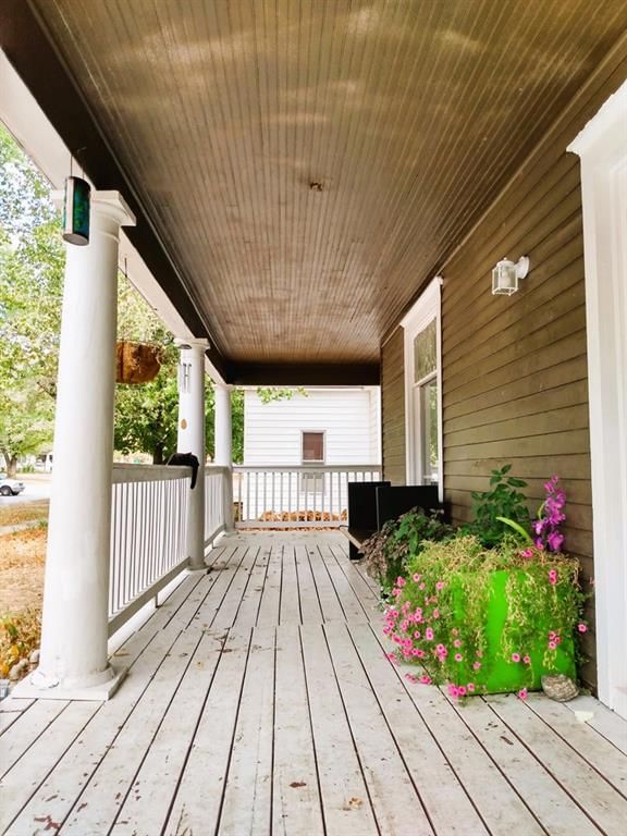 605 W Myrtle Street — photo 61