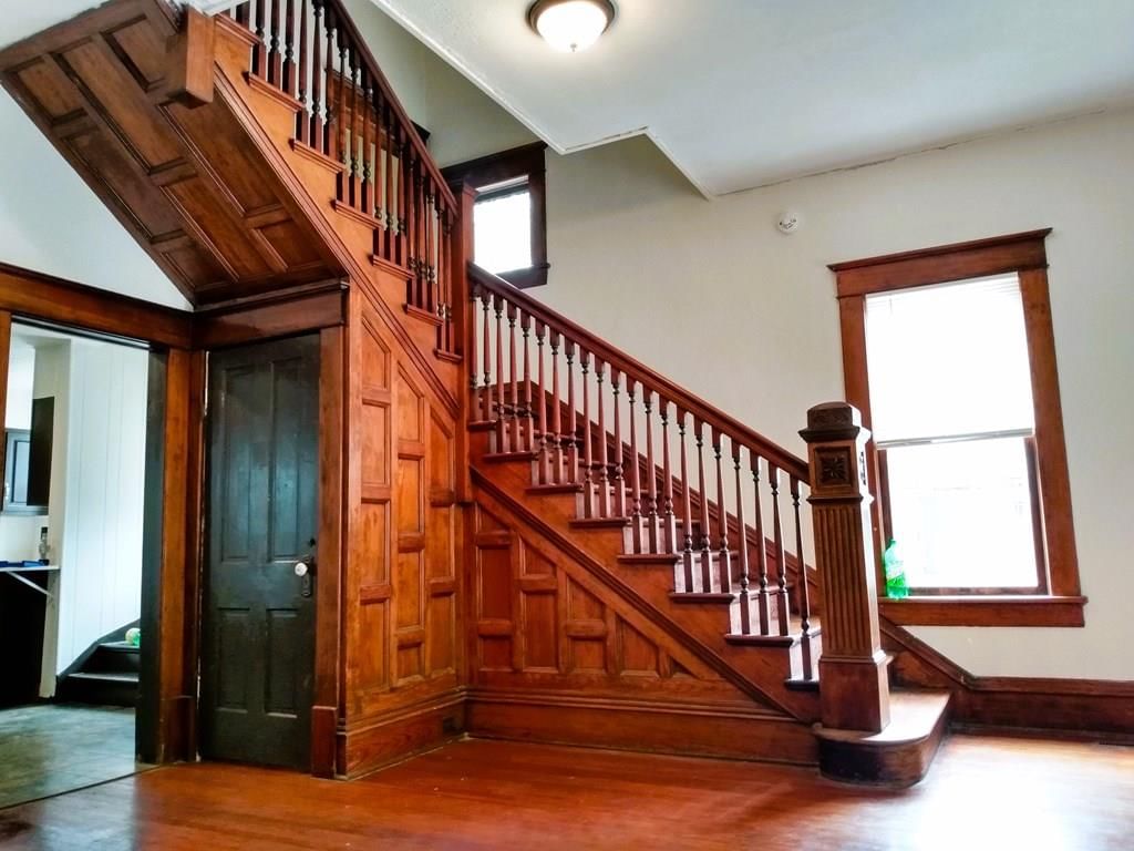 605 W Myrtle Street — photo 10