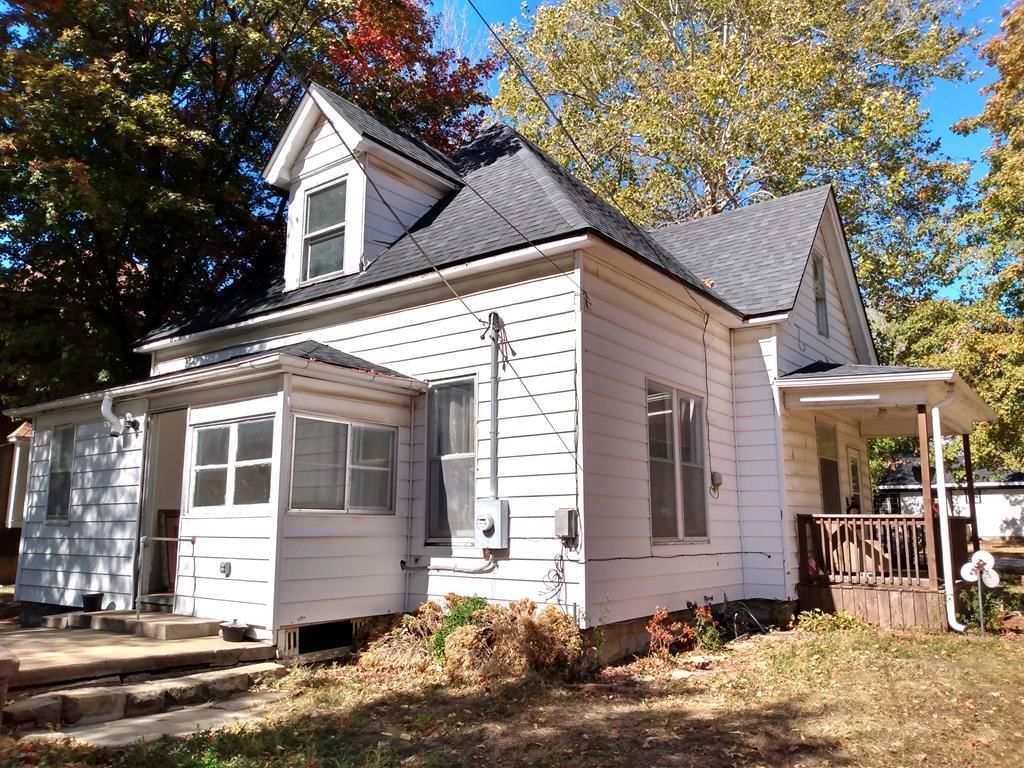 601 W Myrtle Street — photo 12
