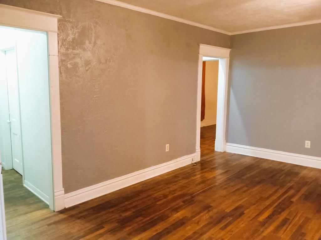 601 W Myrtle Street — photo 19