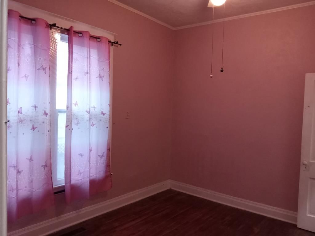 601 W Myrtle Street — photo 39
