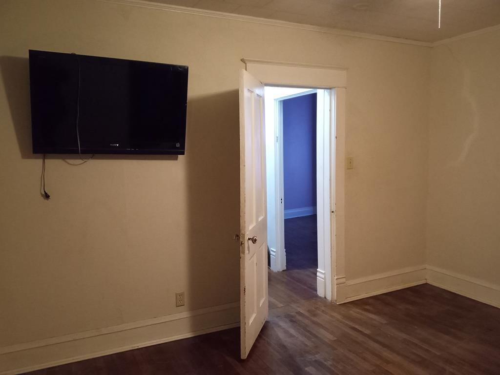 601 W Myrtle Street — photo 44