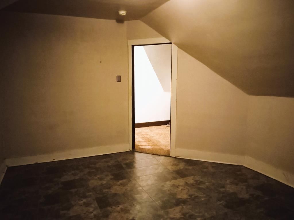601 W Myrtle Street — photo 61
