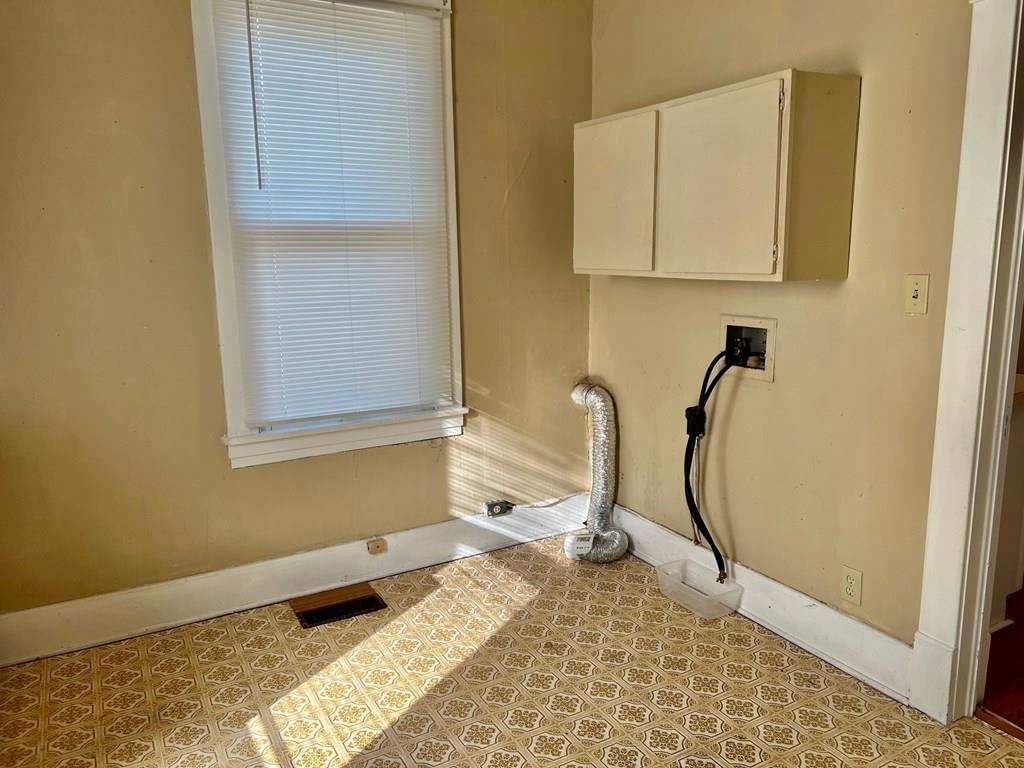 2719 Crawford Avenue — photo 19