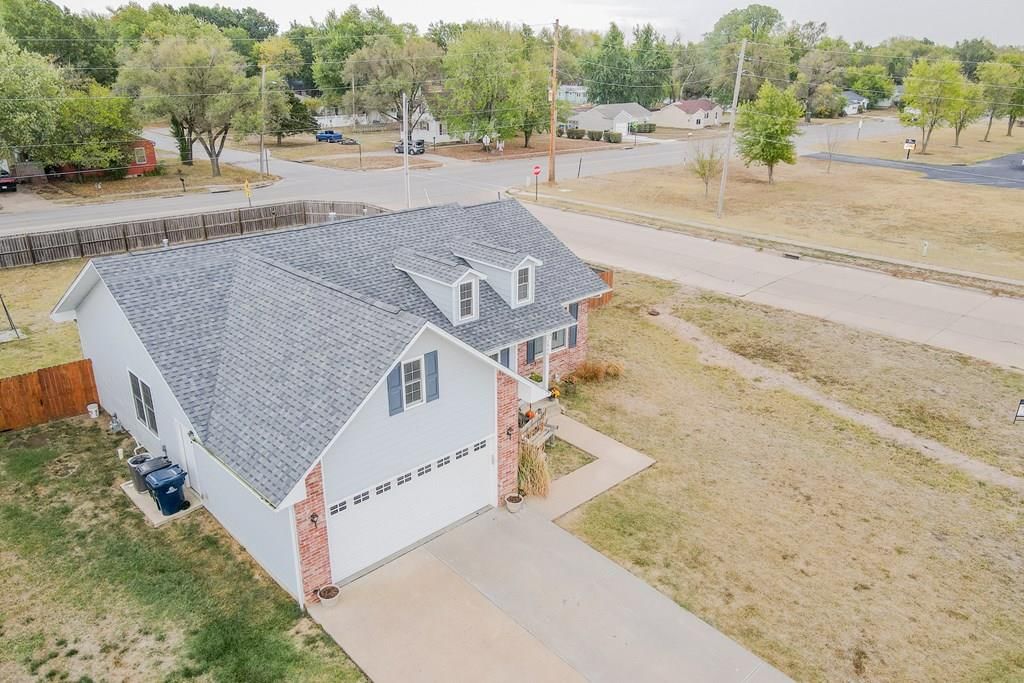 1900 Eisenhower N/A — photo 4