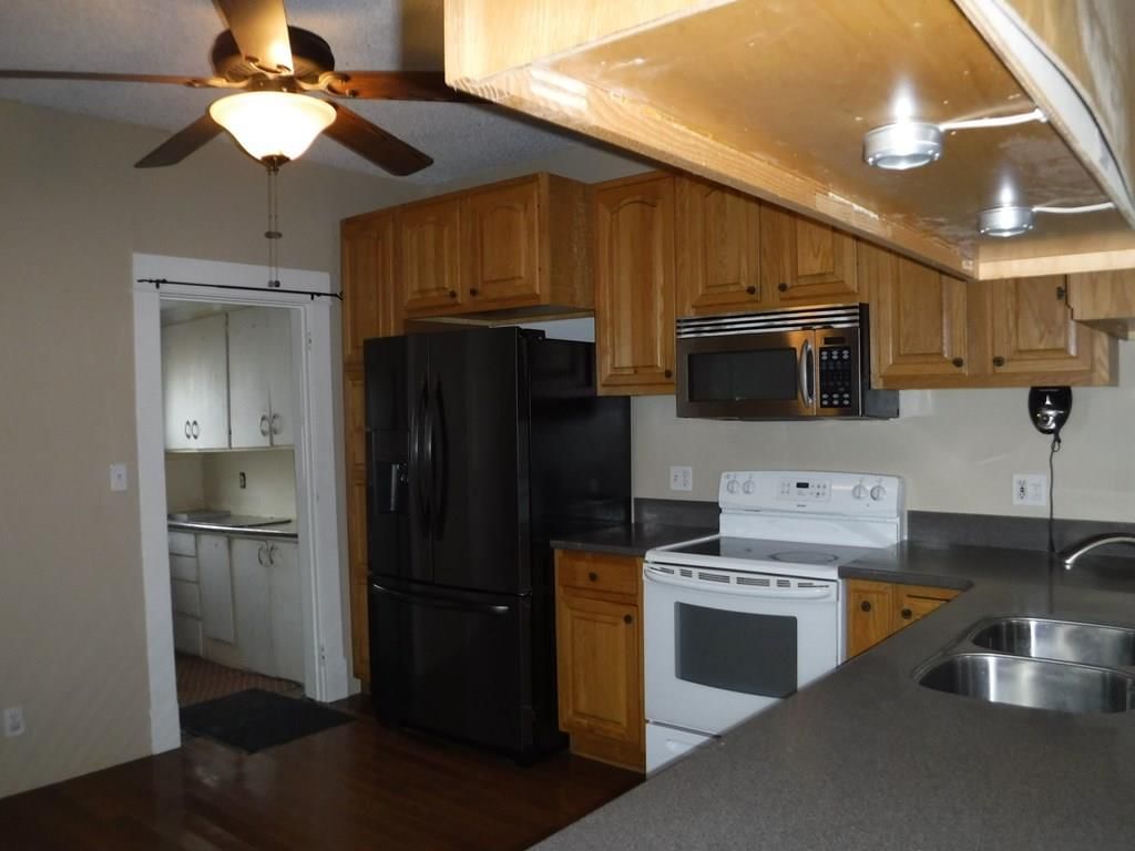 220 Mill Street — photo 7