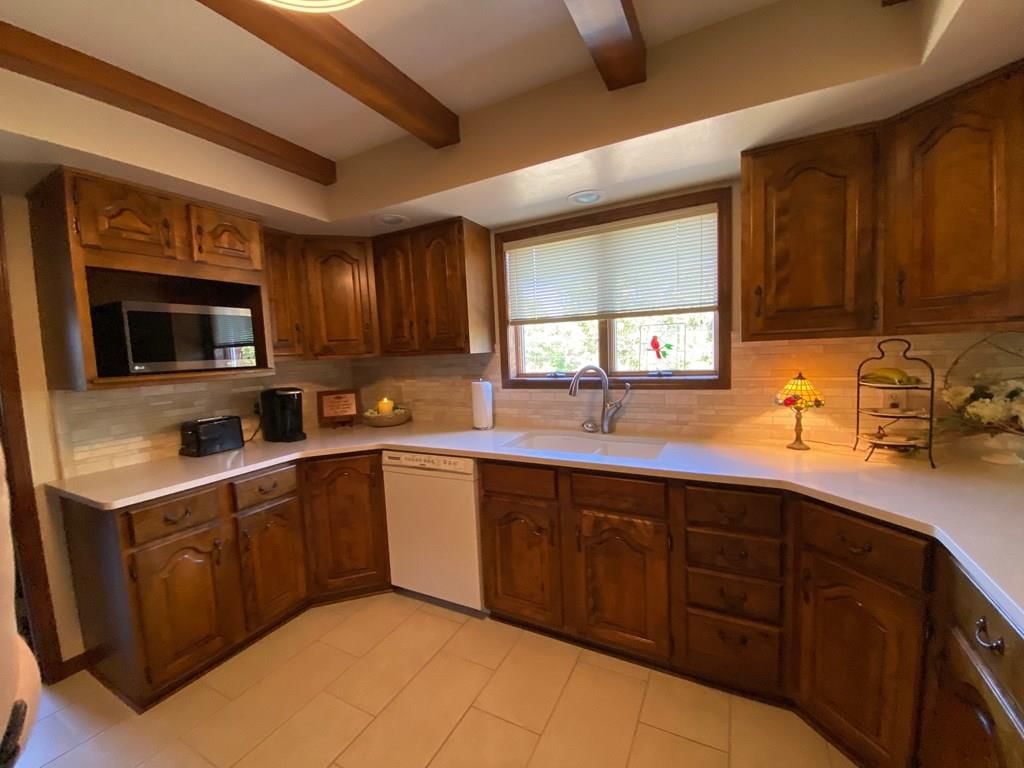 3136 Regency Drive — photo 11
