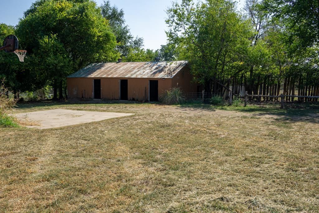 1402 CR 5150 N/A — photo 12