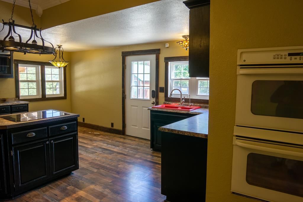1402 CR 5150 N/A — photo 23