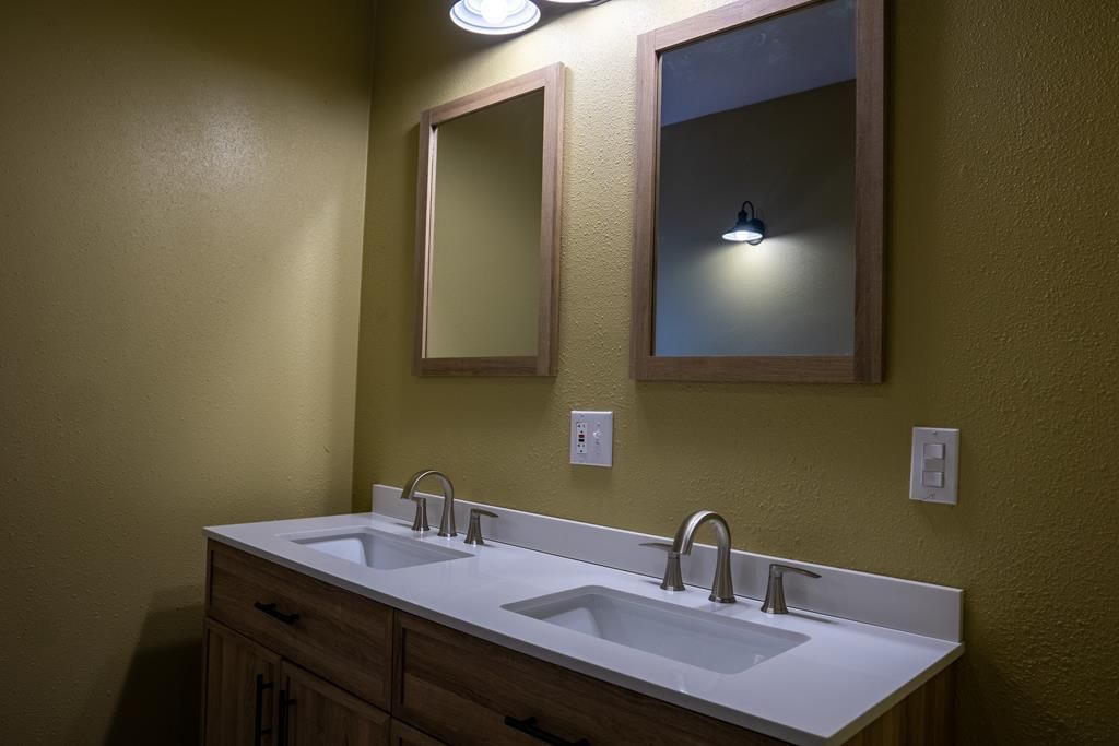 1402 CR 5150 N/A — photo 37