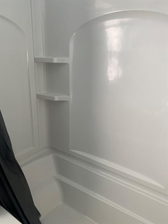 601 W Hickory N/A — photo 11