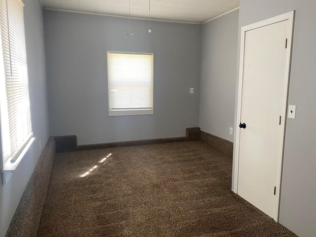 601 W Hickory N/A — photo 15
