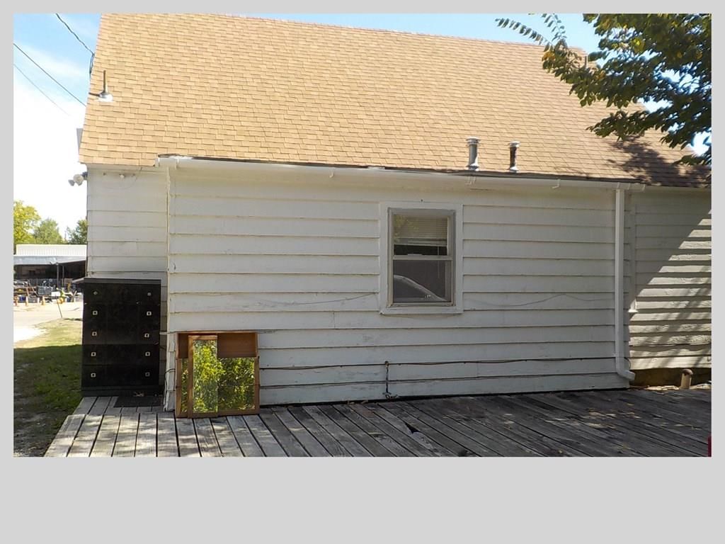 2608 S Walnut N/A — photo 5