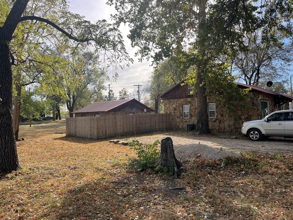 606 S State N/A — photo 3