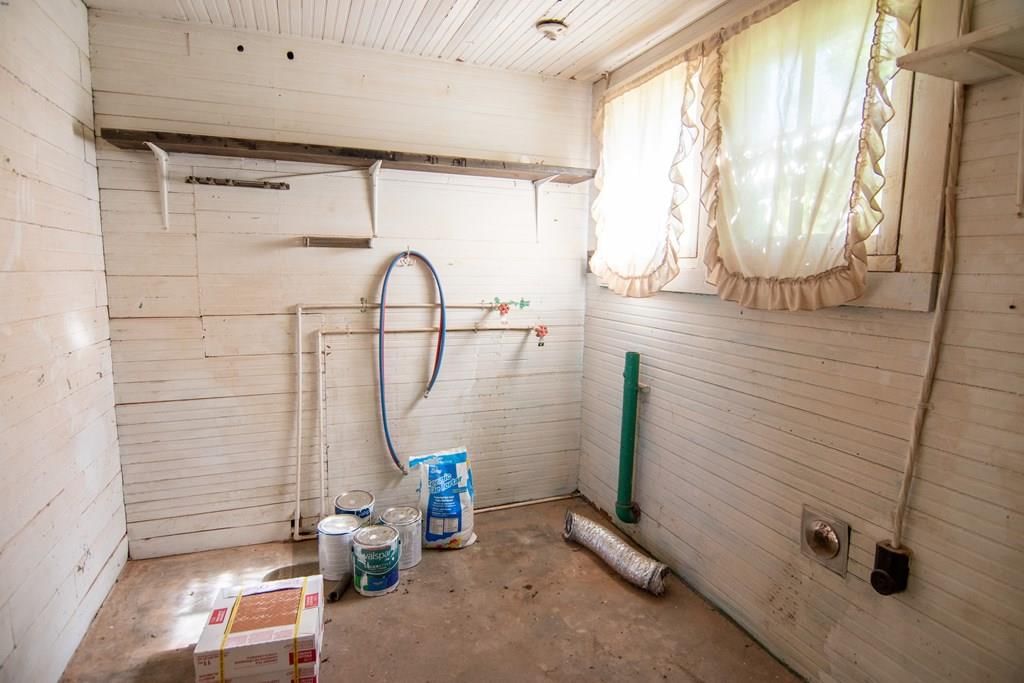 518 Delaware N/A — photo 18