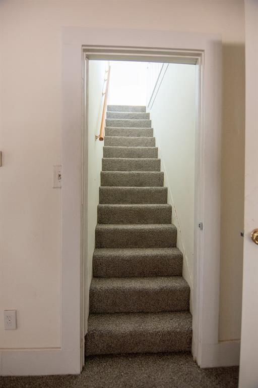 518 Delaware N/A — photo 24