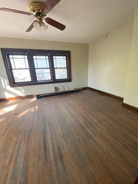 615 W Myrtle Street — photo 16
